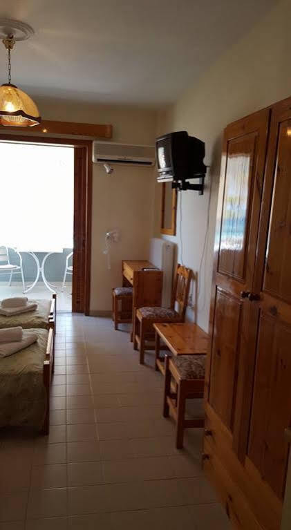 Angelo Apartments 托隆 外观 照片